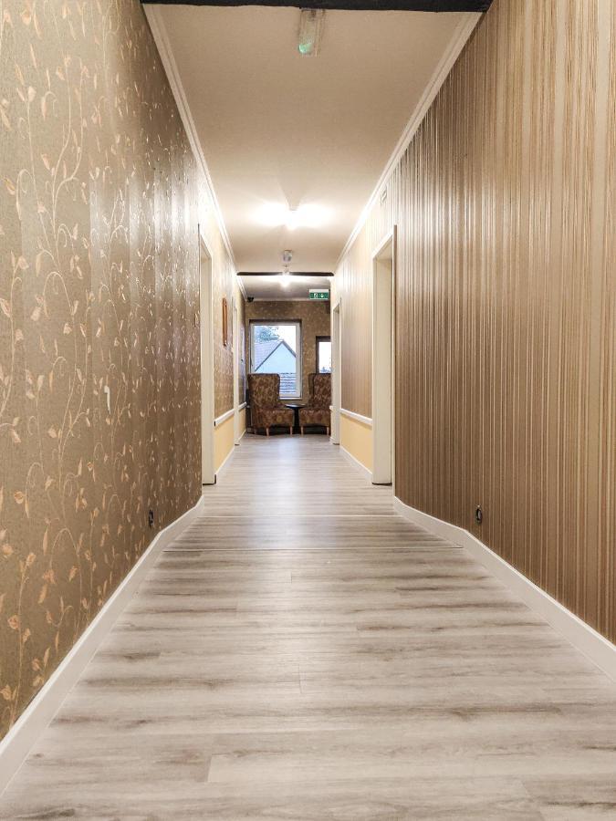 Dom Weselny Pod Kasztanem Hotel Luban Bagian luar foto